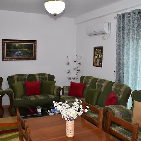 Leo Apartment Permet Ngoại thất bức ảnh