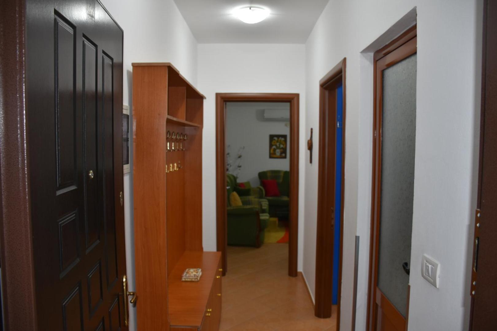 Leo Apartment Permet Ngoại thất bức ảnh