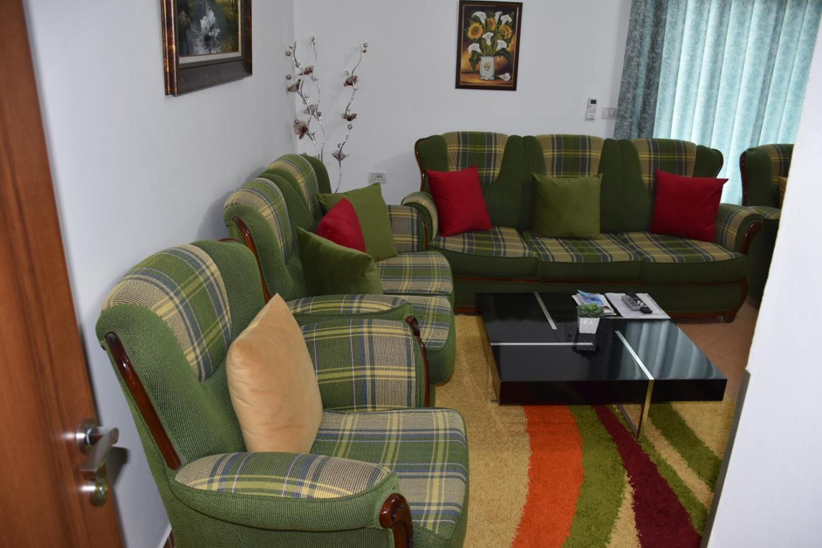 Leo Apartment Permet Ngoại thất bức ảnh